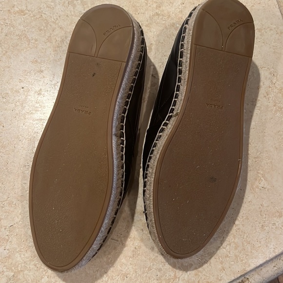 I purchased it in Italy and Im size 8, this 9(39.5 European) it’s running big. - Picture 2 of 5